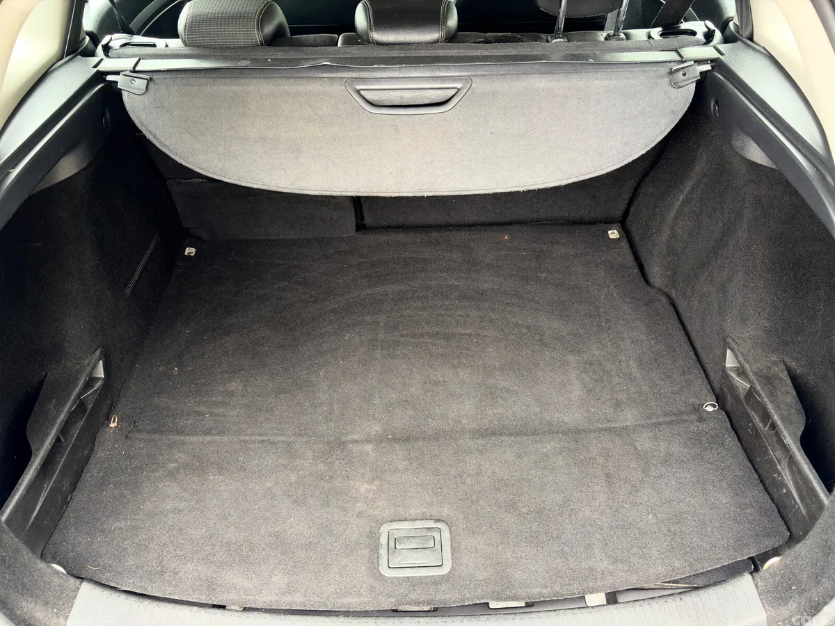 Renault Megane Estate, Diesel, 2011, Silver
