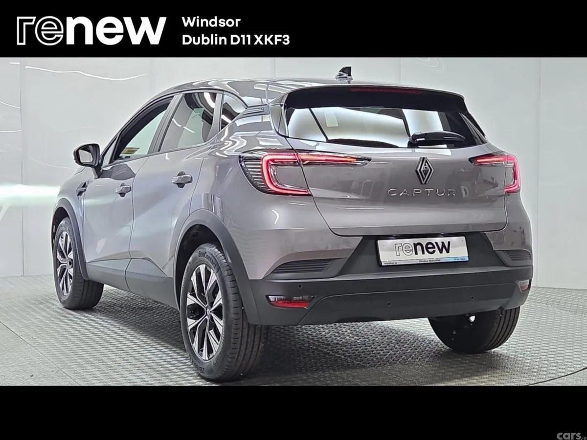 Renault Captur Hatchback, Petrol, 2026, Grey
