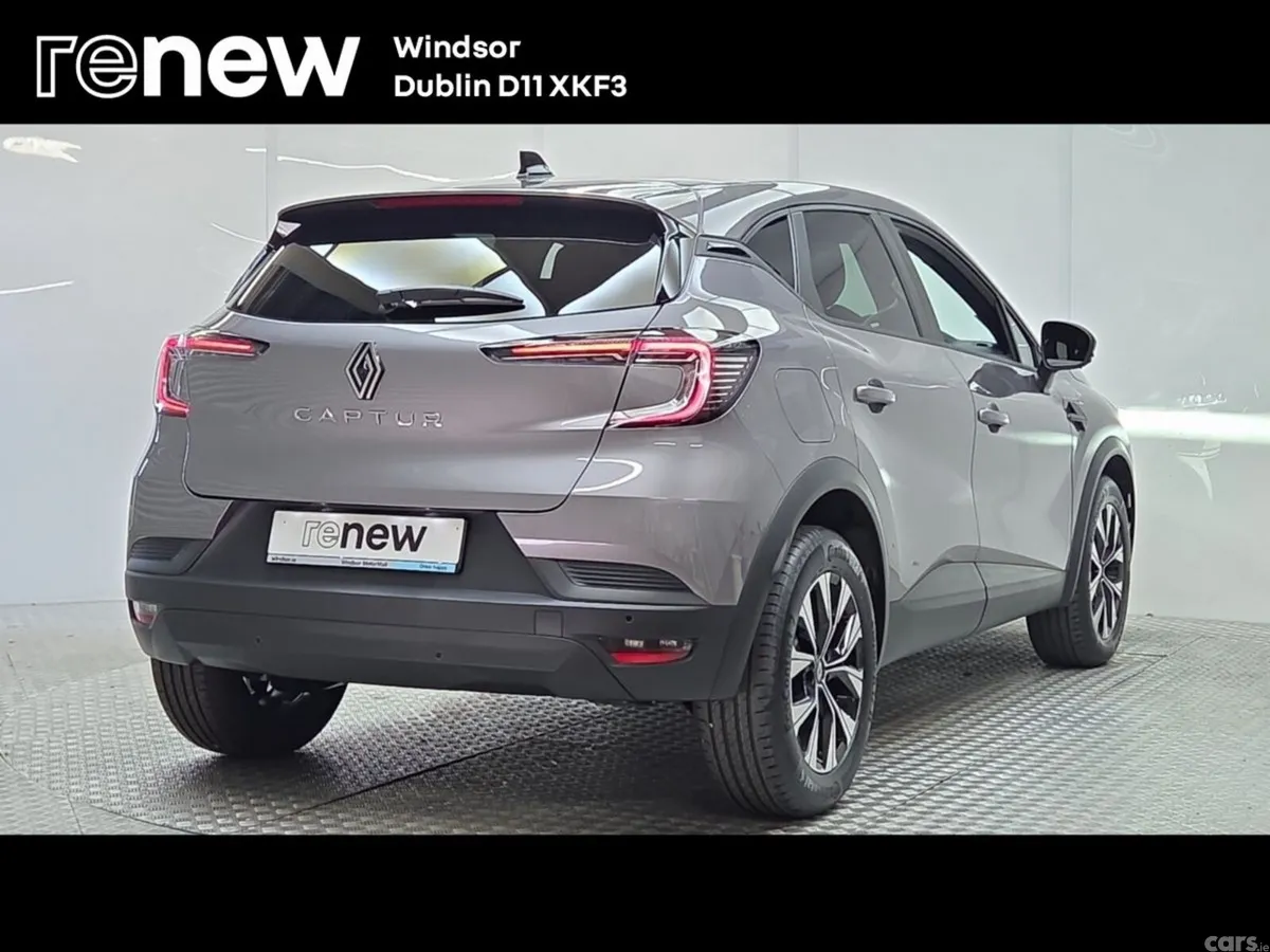 Renault Captur Hatchback, Petrol, 2026, Grey