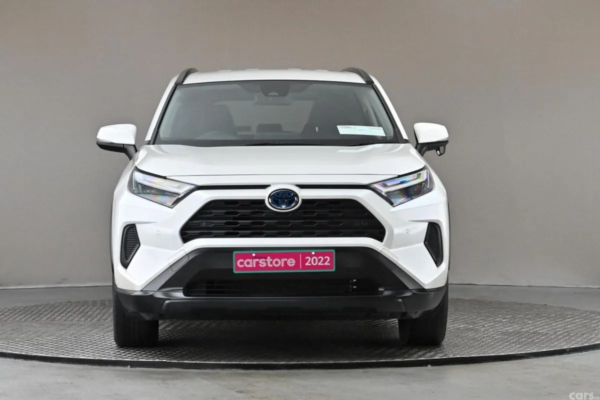 Toyota RAV4 SUV, Petrol Hybrid, 2022, White