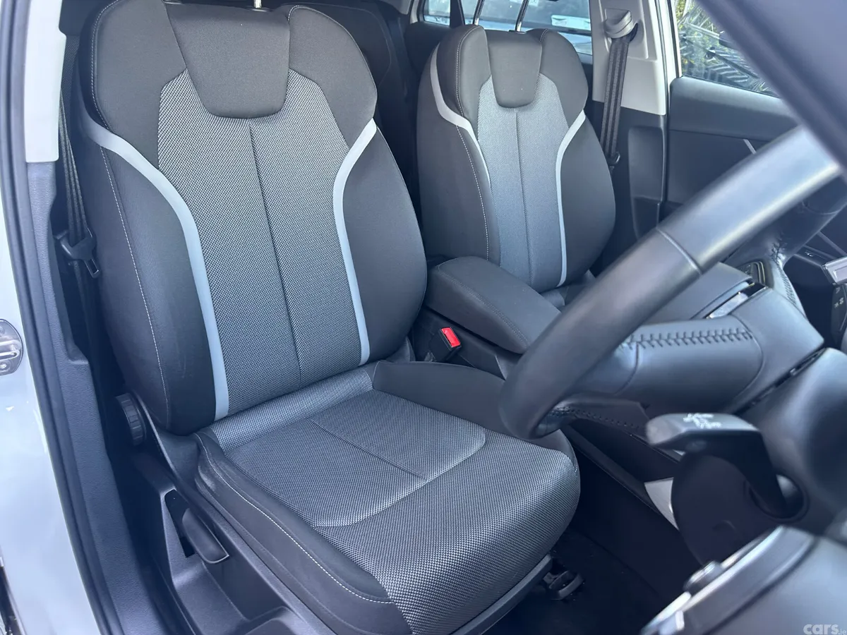 Audi Q2 Hatchback, Petrol, 2019, White