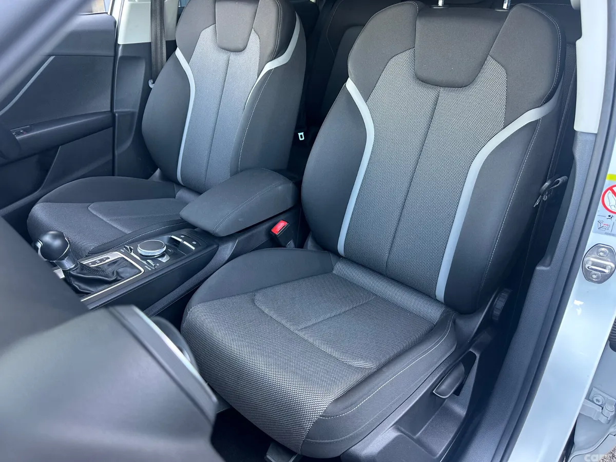 Audi Q2 Hatchback, Petrol, 2019, White