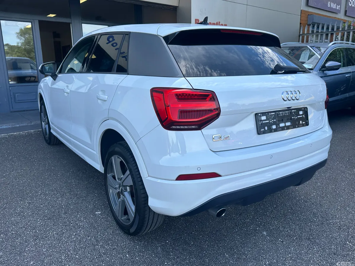 Audi Q2 Hatchback, Petrol, 2019, White
