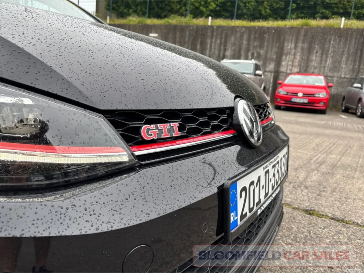 Volkswagen Golf Hatchback, Petrol, 2020, Black