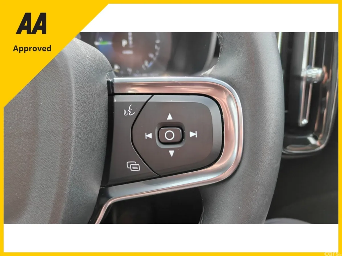 Volvo XC40 SUV, Petrol Plug-in Hybrid, 2023, Grey