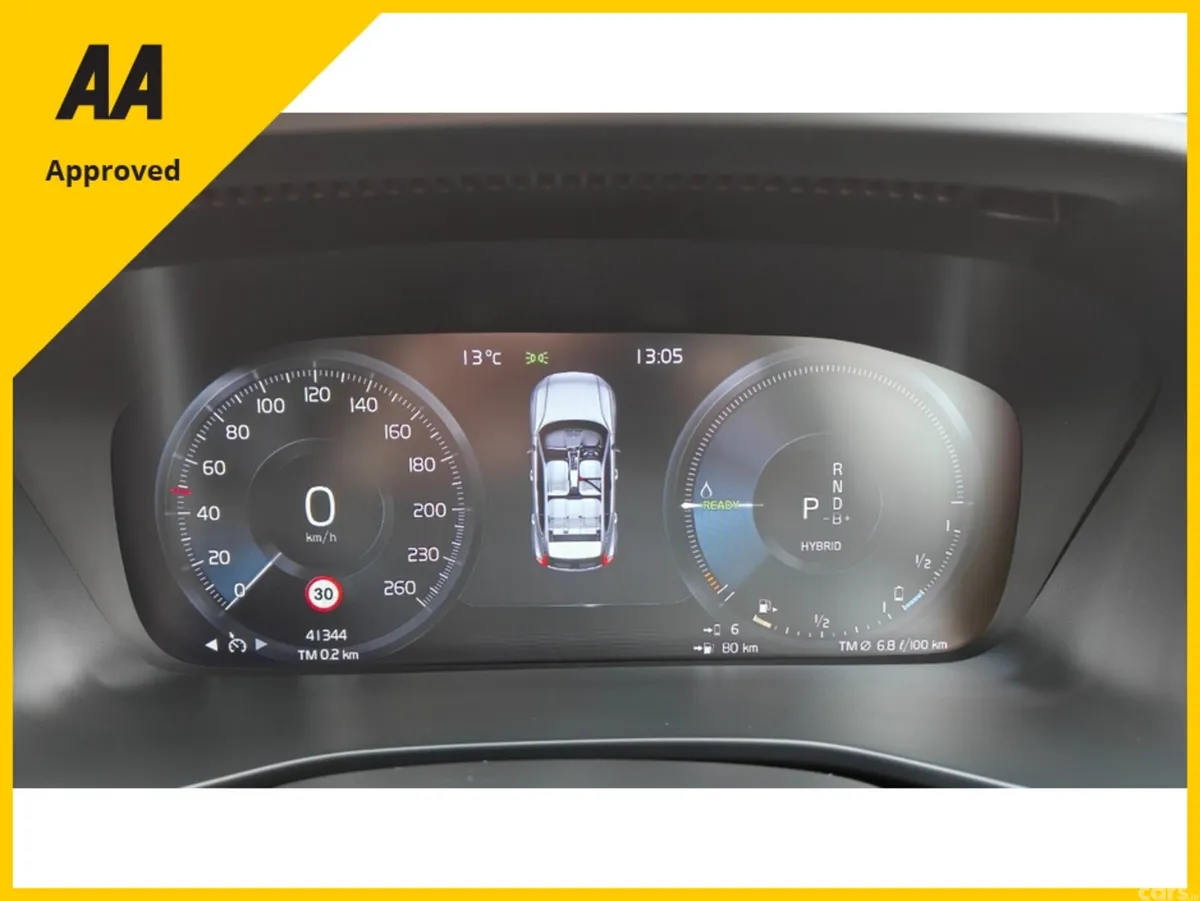 Volvo XC40 SUV, Petrol Plug-in Hybrid, 2023, Grey
