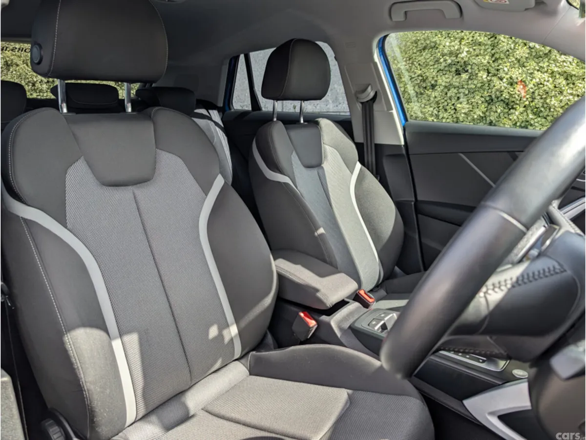 Audi Q2 Hatchback, Petrol, 2019, Blue
