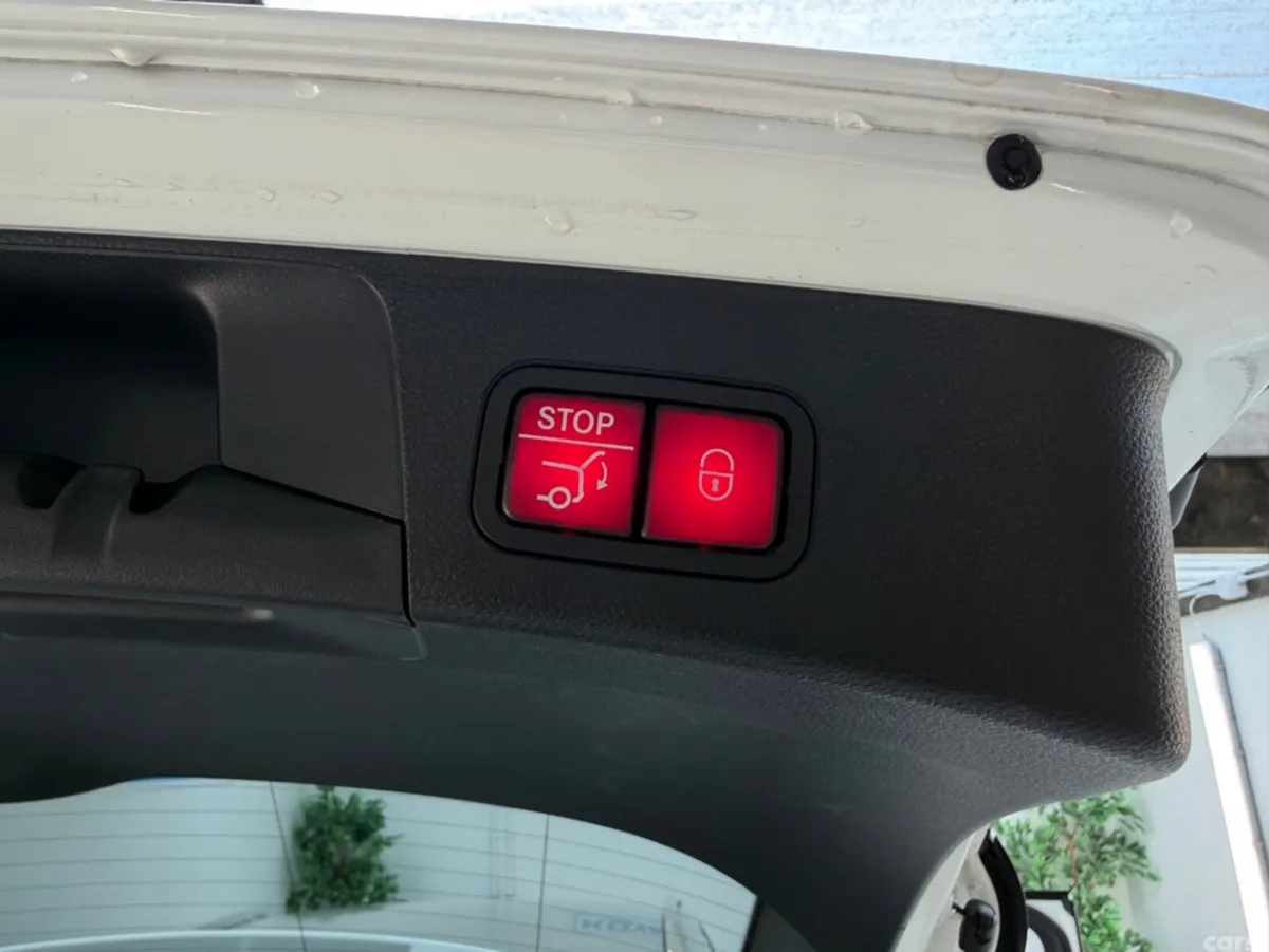 Mercedes-Benz C-Class Estate, Diesel, 2019, White