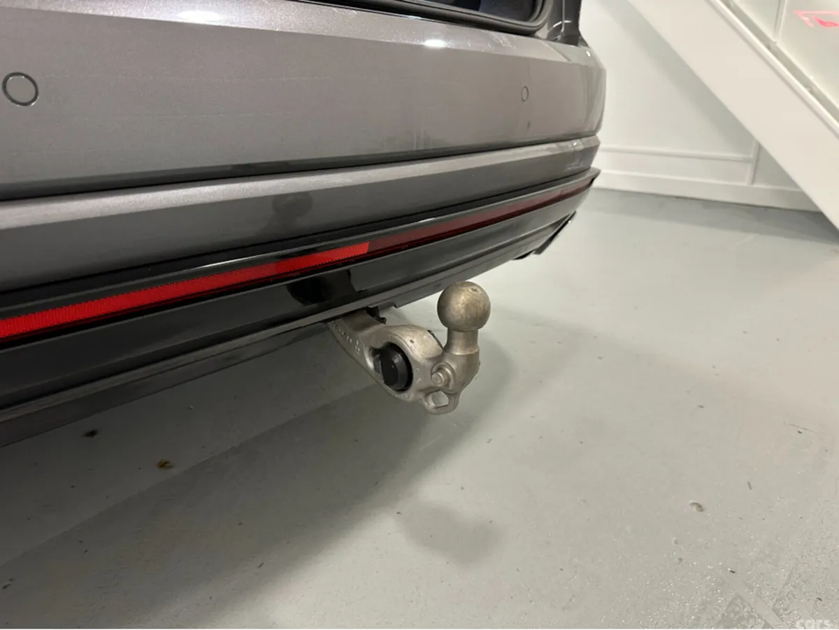 Volkswagen Touareg Estate, Diesel, 2023, Grey