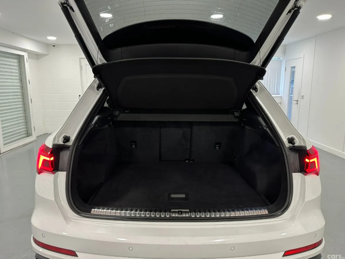 Audi Q3 SUV, Diesel, 2019, White