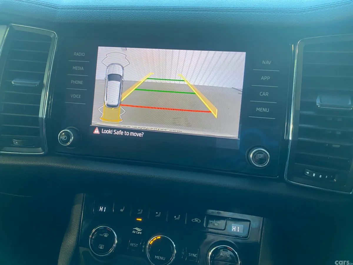 Skoda Kodiaq Estate, Diesel, 2023, Grey