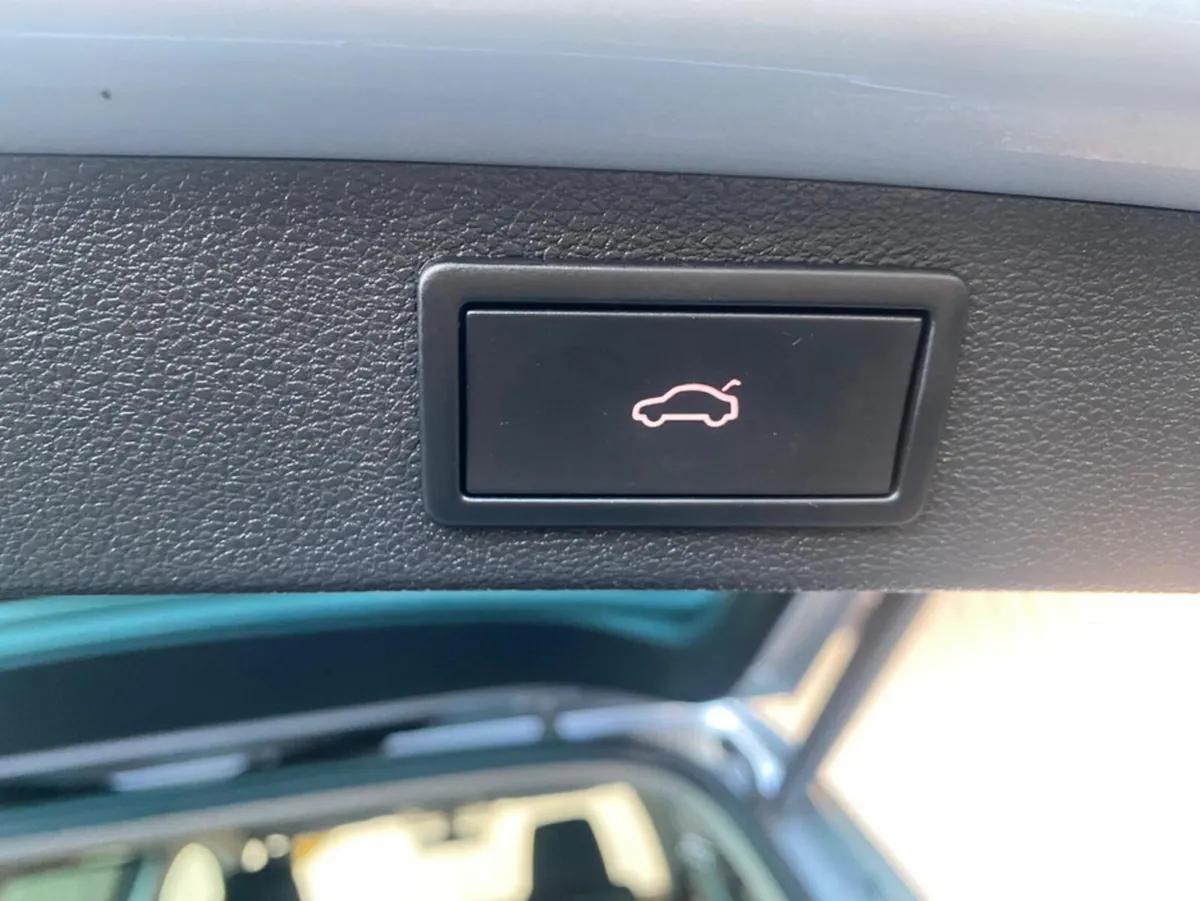 Skoda Kodiaq Estate, Diesel, 2023, Grey