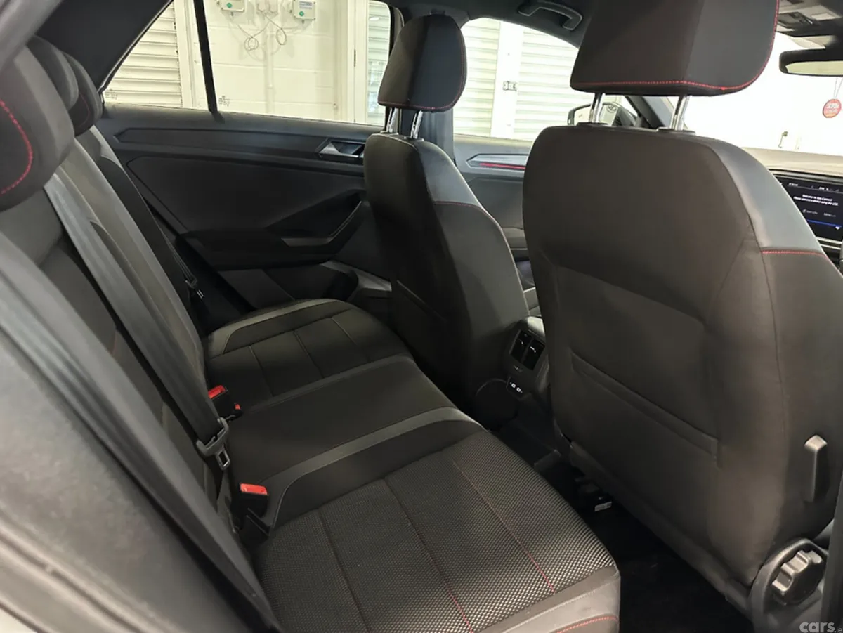 Volkswagen T-Roc SUV, Diesel, 2021, White