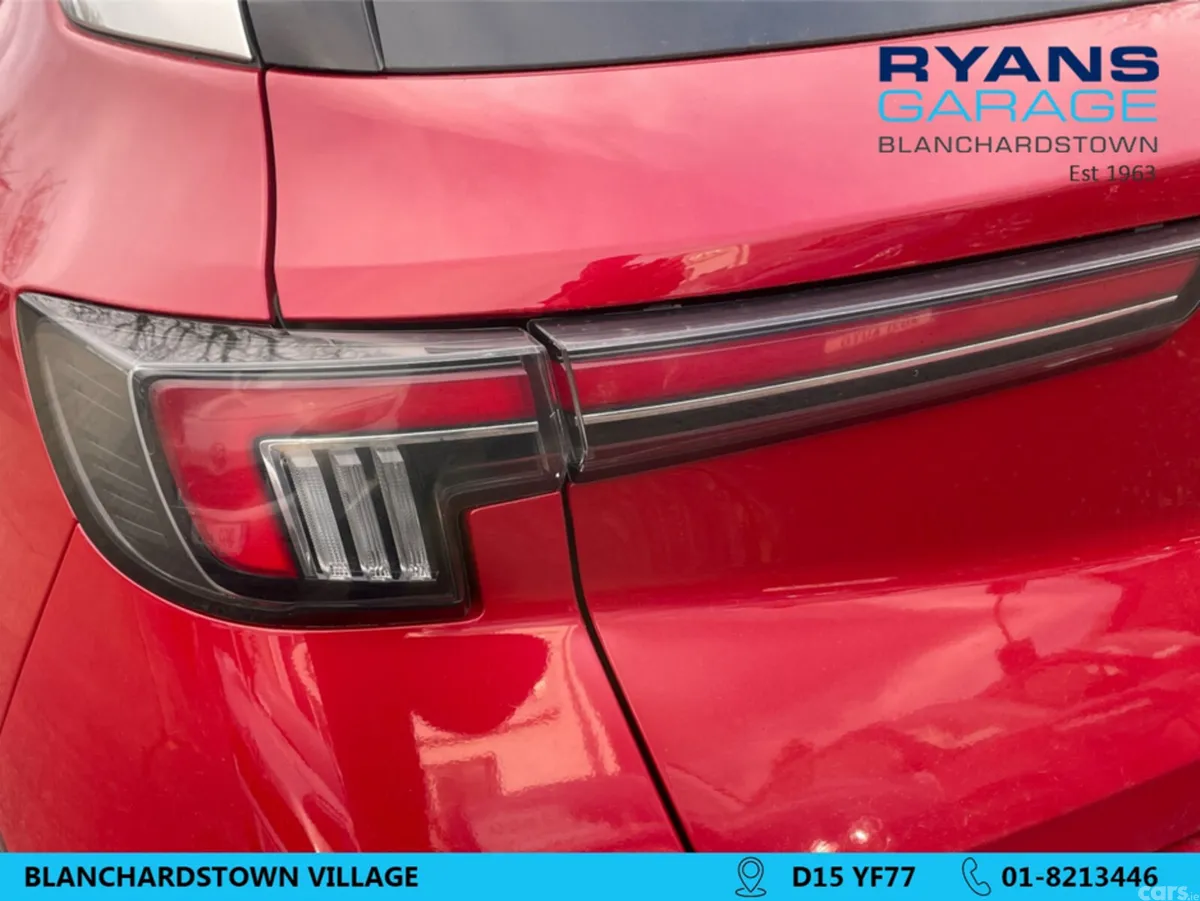 Opel Mokka MPV, Petrol, 2023, Red