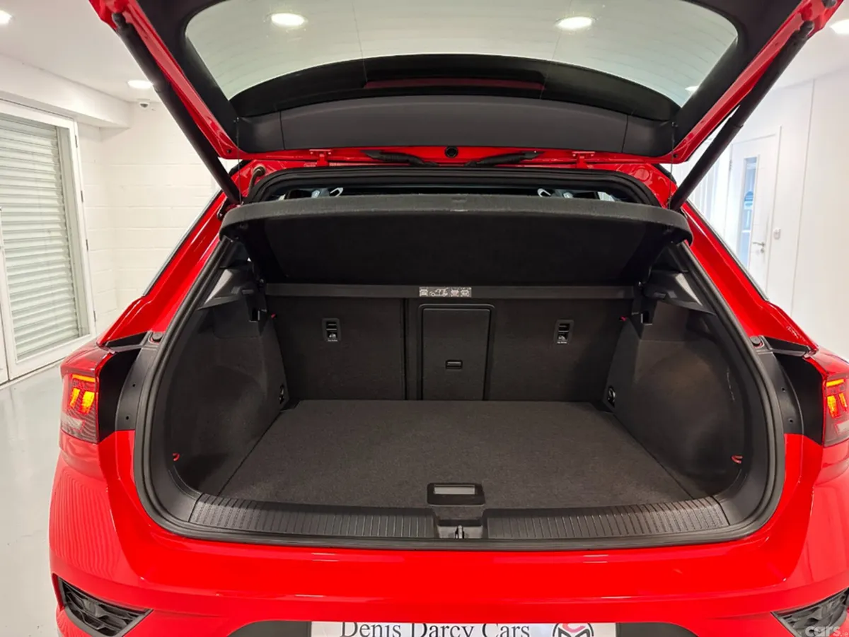 Volkswagen T-Roc SUV, Diesel, 2021, Red
