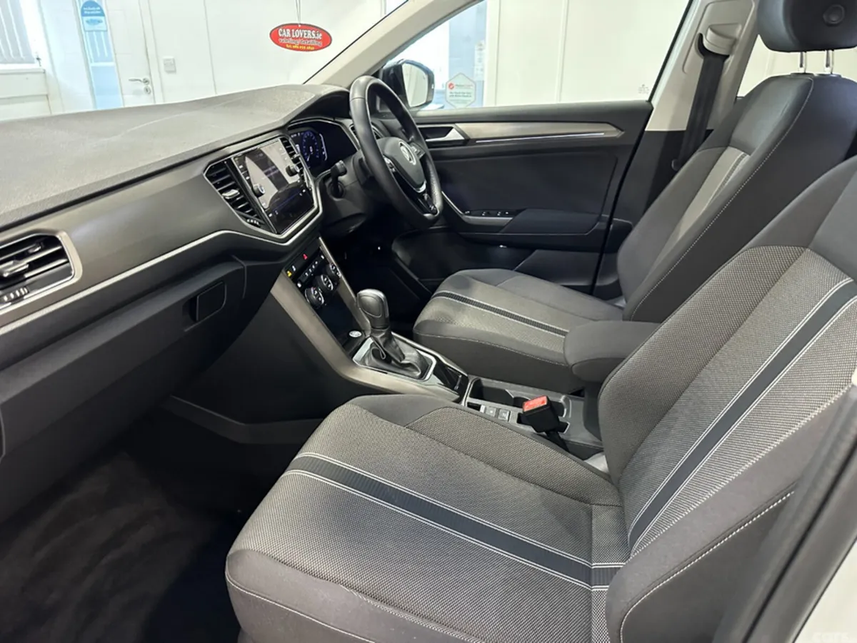 Volkswagen T-Roc SUV, Diesel, 2020, White