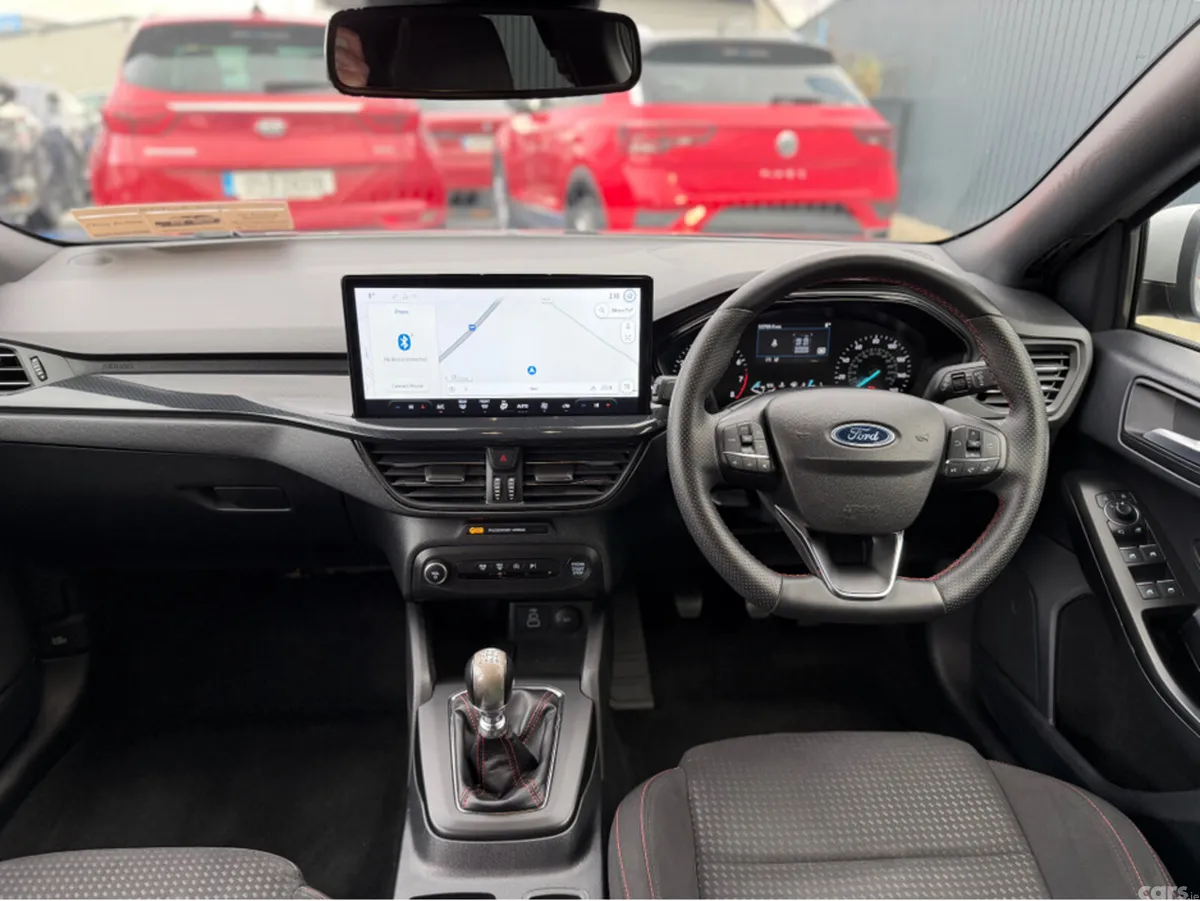 Ford Focus Hatchback, Petrol, 2023, Silver