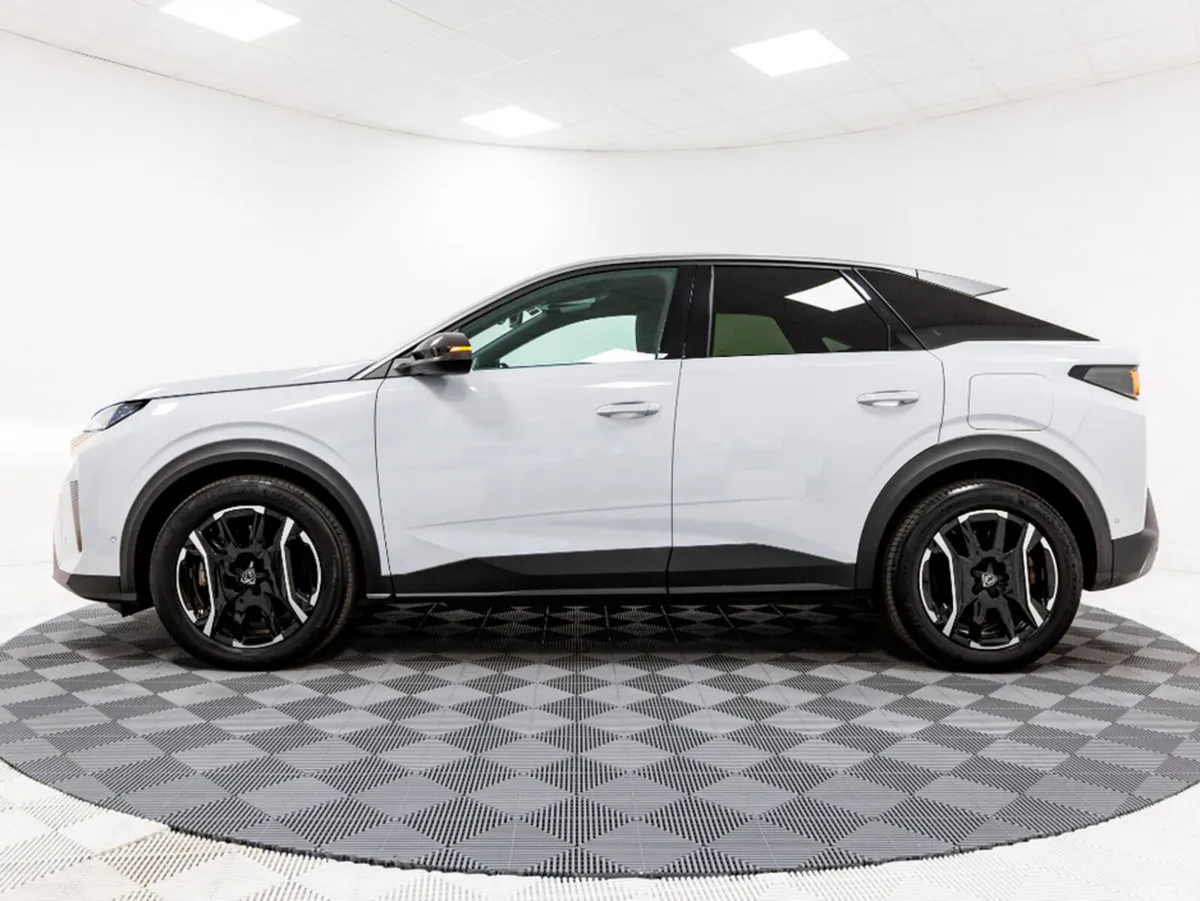 Peugeot 3008 SUV, Electric, 2024, White