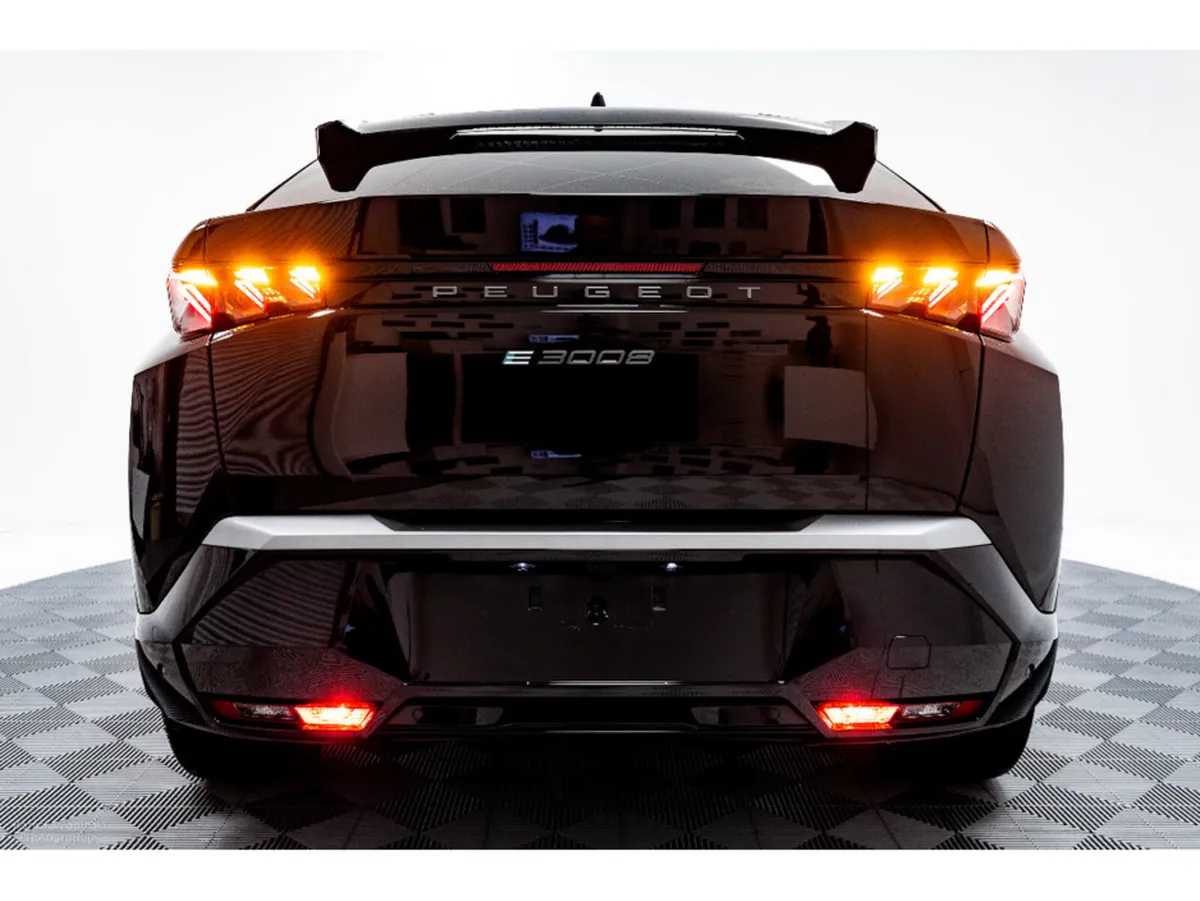 Peugeot 3008 SUV, Electric, 2026, Black