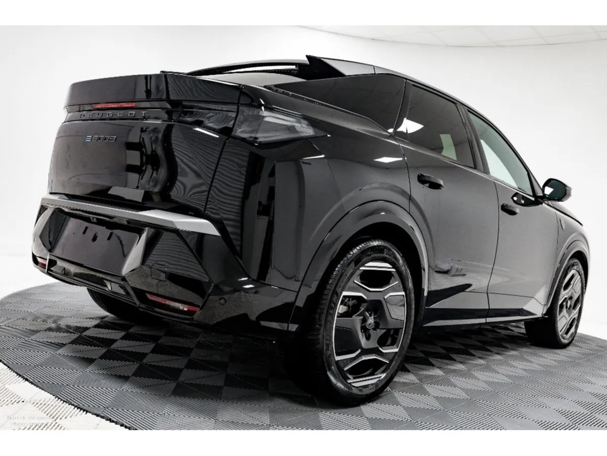 Peugeot 3008 SUV, Electric, 2026, Black