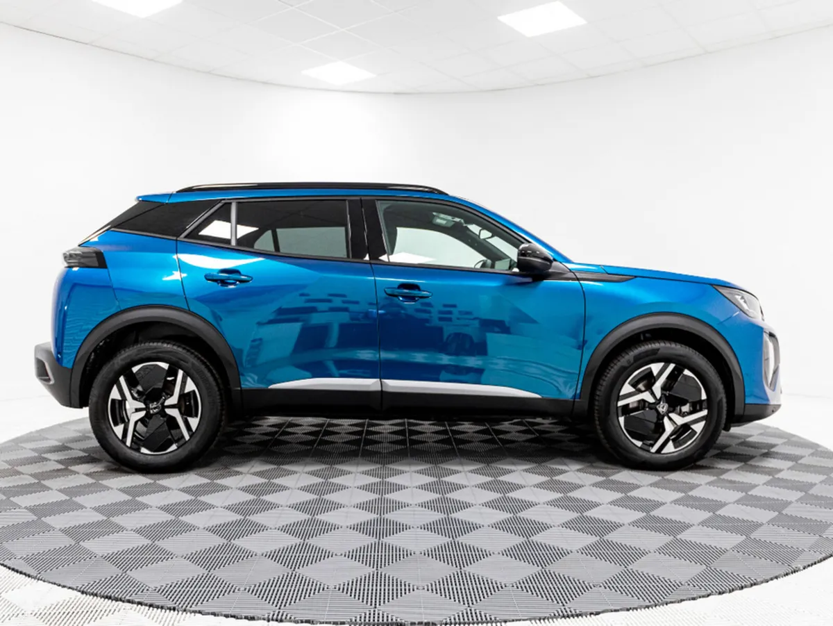 Peugeot 2008 SUV, Petrol Hybrid, 2026, Blue