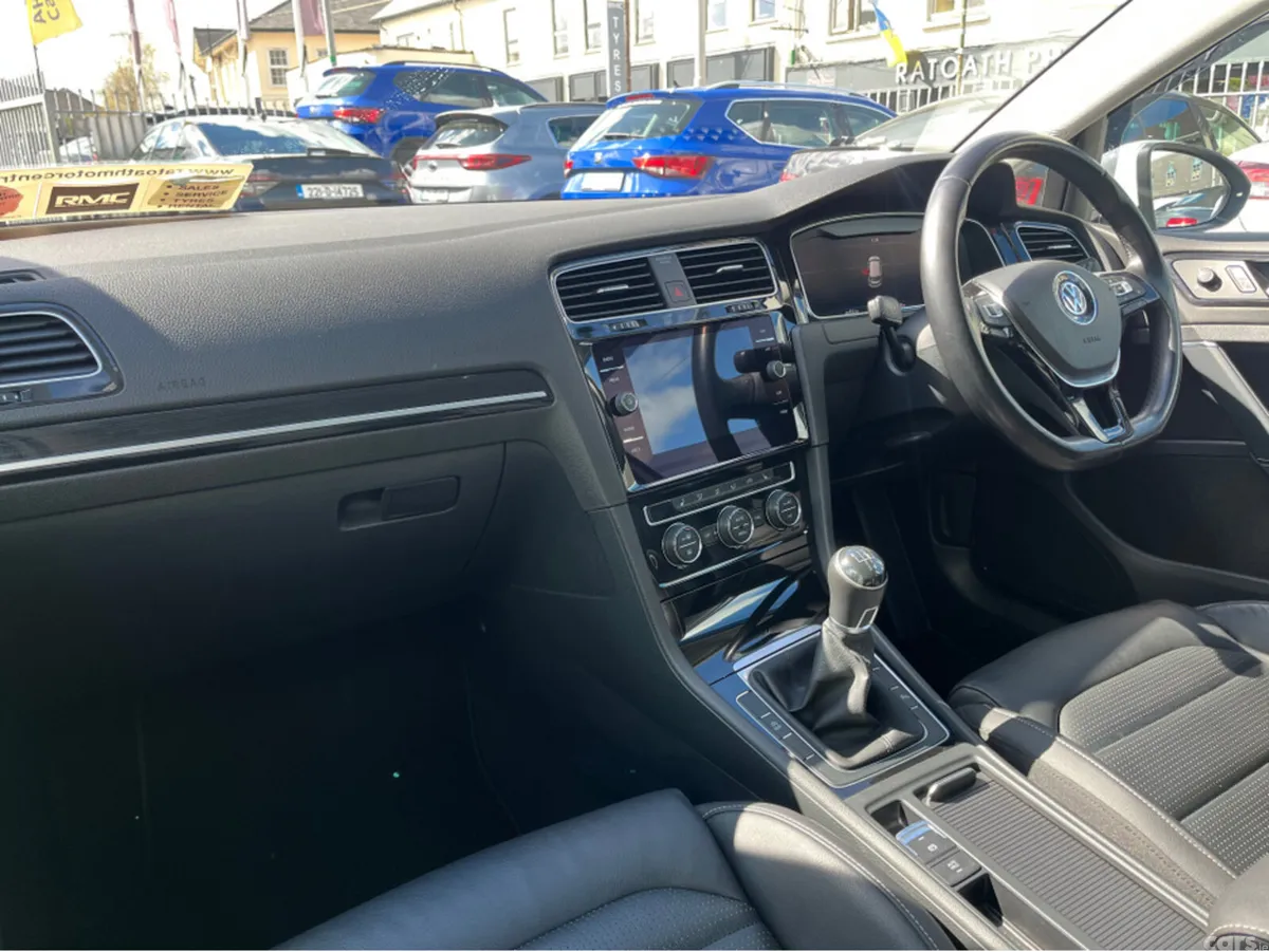 Volkswagen Golf Hatchback, Diesel, 2020, White