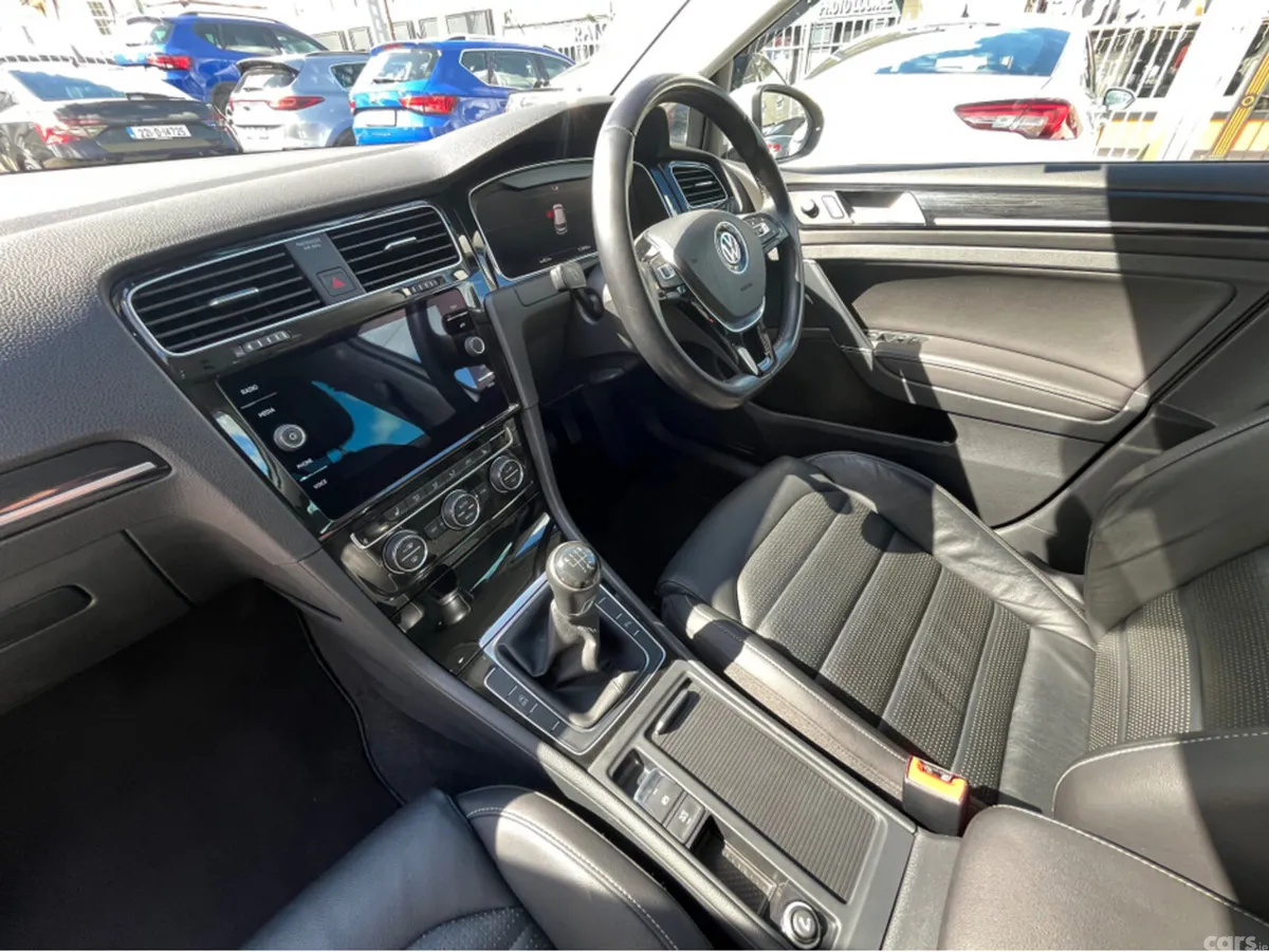 Volkswagen Golf Hatchback, Diesel, 2020, White