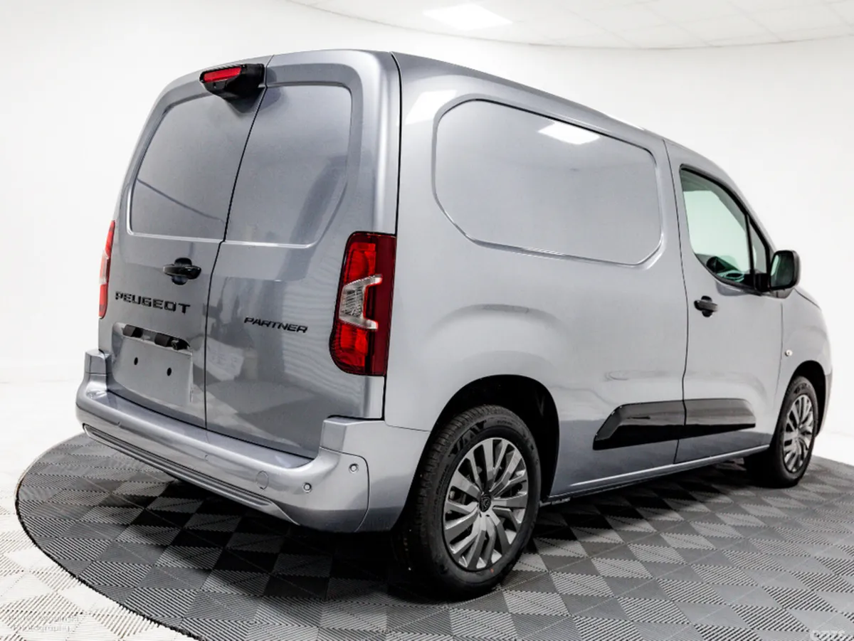 Peugeot Partner Van, Diesel, 2026, Grey