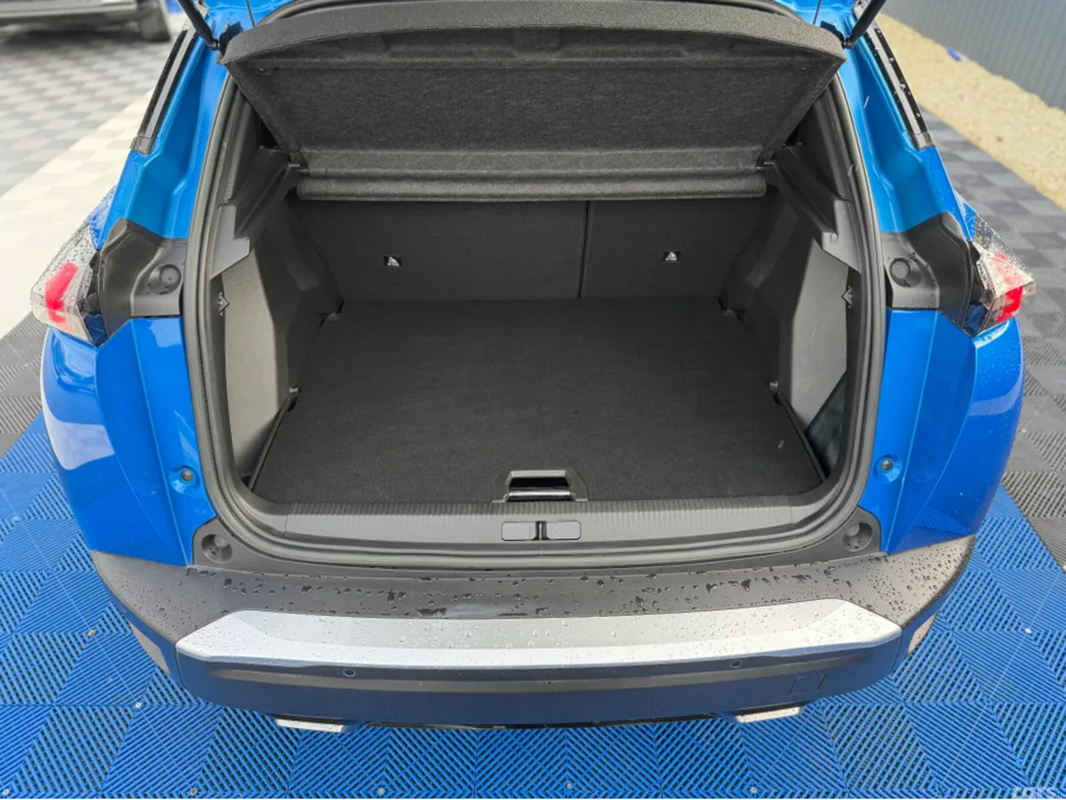 Peugeot 2008 SUV, Petrol, 2023, Blue