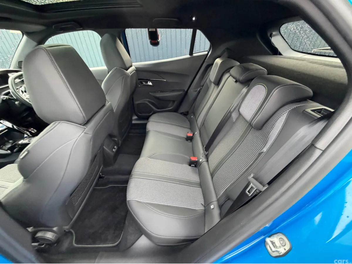 Peugeot 2008 SUV, Petrol, 2023, Blue