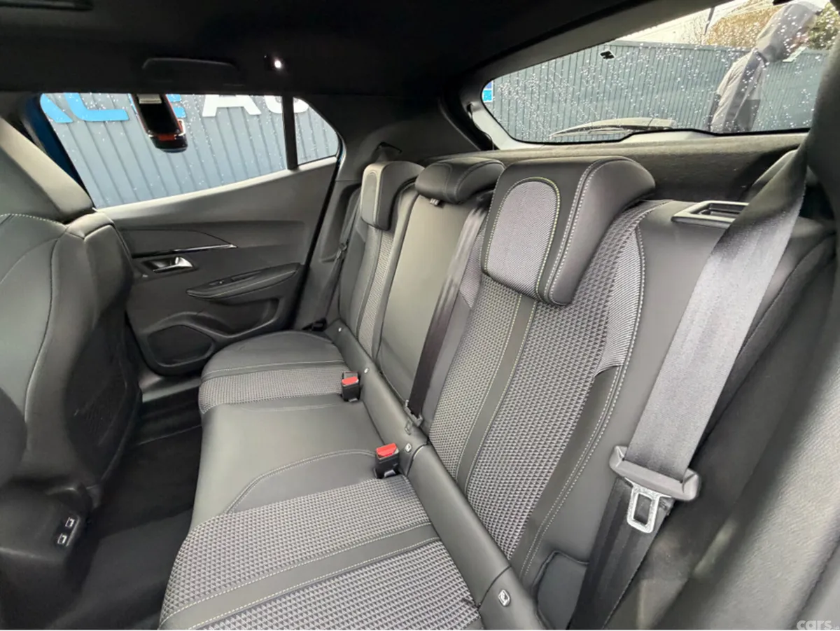 Peugeot 2008 SUV, Petrol, 2023, Blue