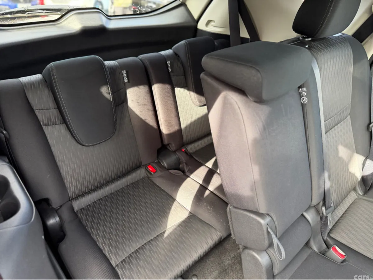 Nissan X-Trail SUV, Diesel, 2020, Red
