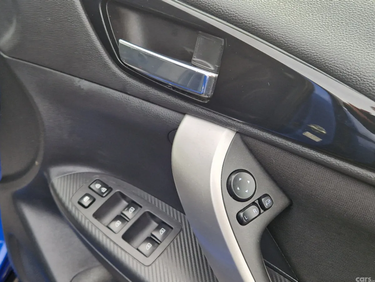 Mitsubishi Eclipse Cross SUV, Petrol, 2020, Blue