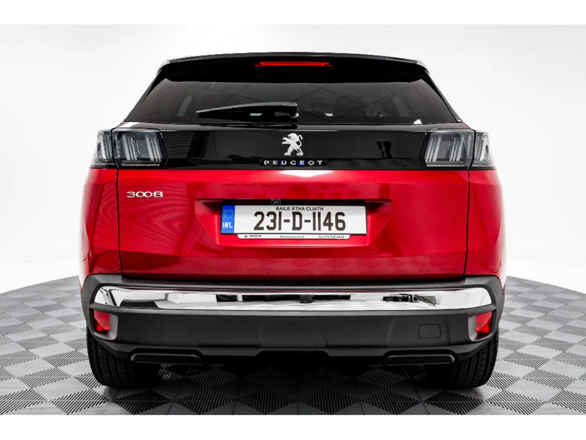 Peugeot 3008 SUV, Diesel, 2023, Red
