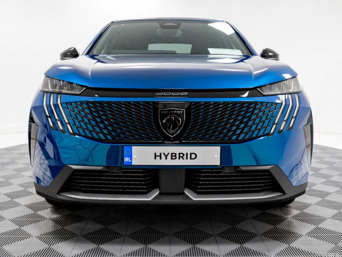 Peugeot 3008 SUV, Petrol Hybrid, 2026, Blue