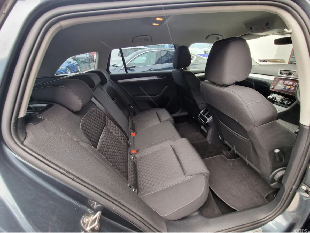 Skoda Superb Estate, Diesel, 2022, Grey