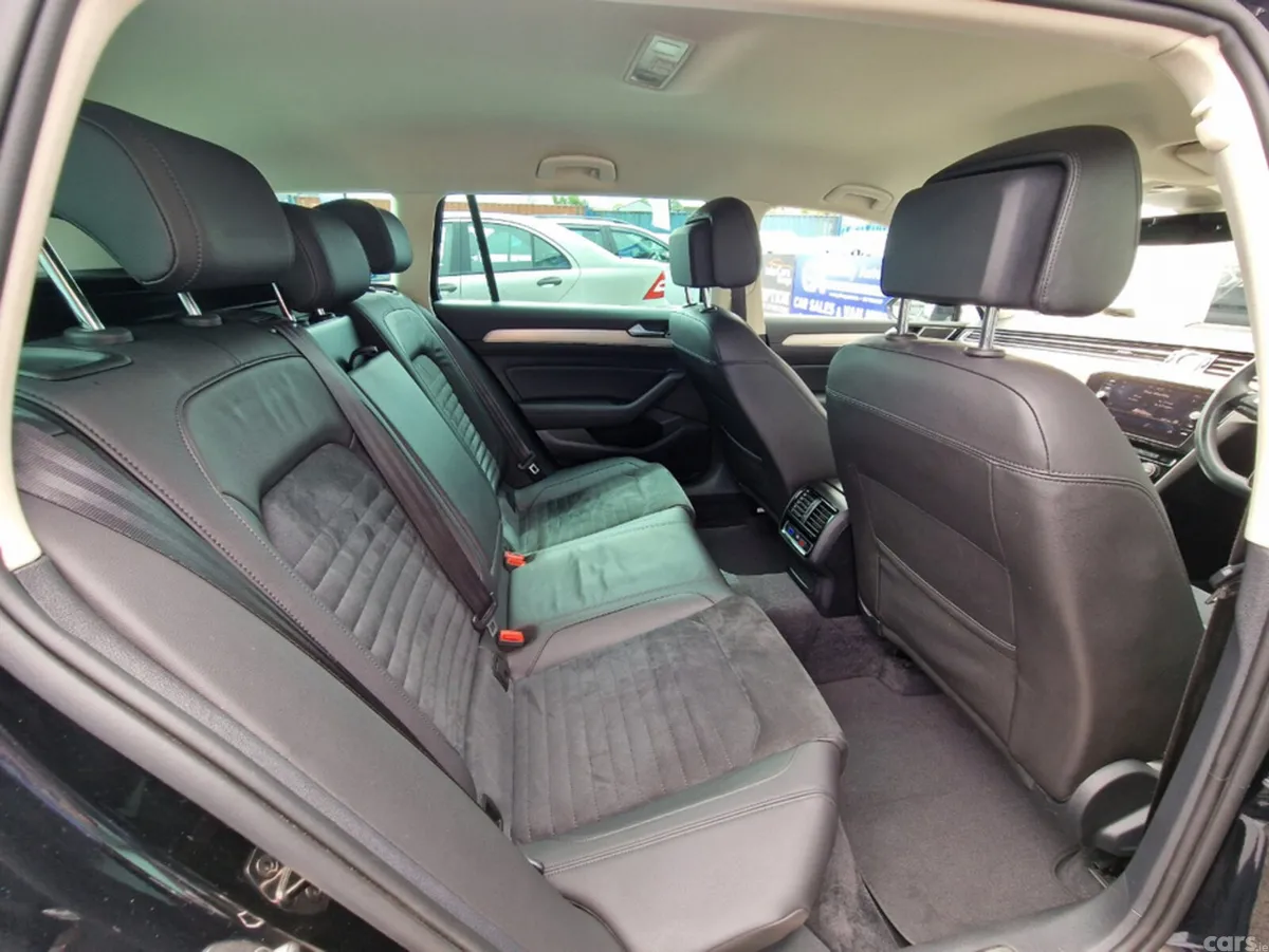 Volkswagen Passat Estate, Diesel, 2019, Black