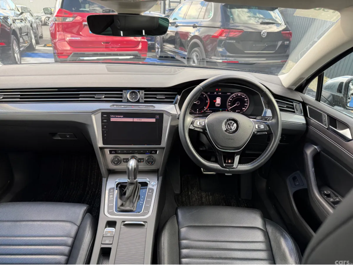 Volkswagen Passat Estate, Diesel, 2019, Black