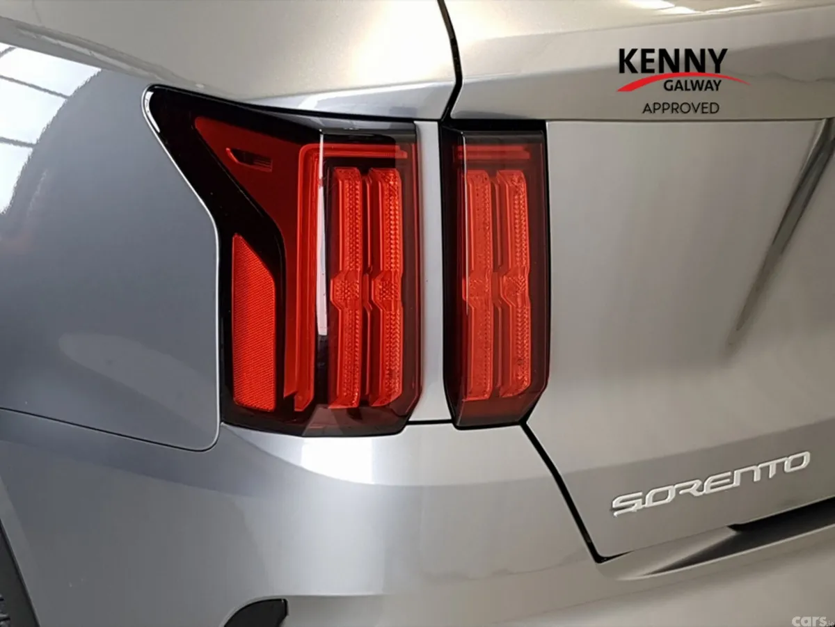 Kia Sorento MPV, Diesel, 2023, Grey