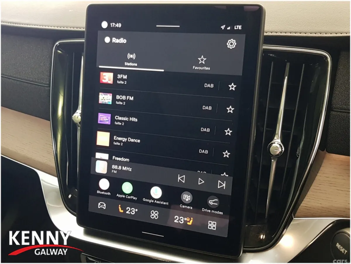 Volvo XC90 Estate, Petrol Hybrid, 2025, Black