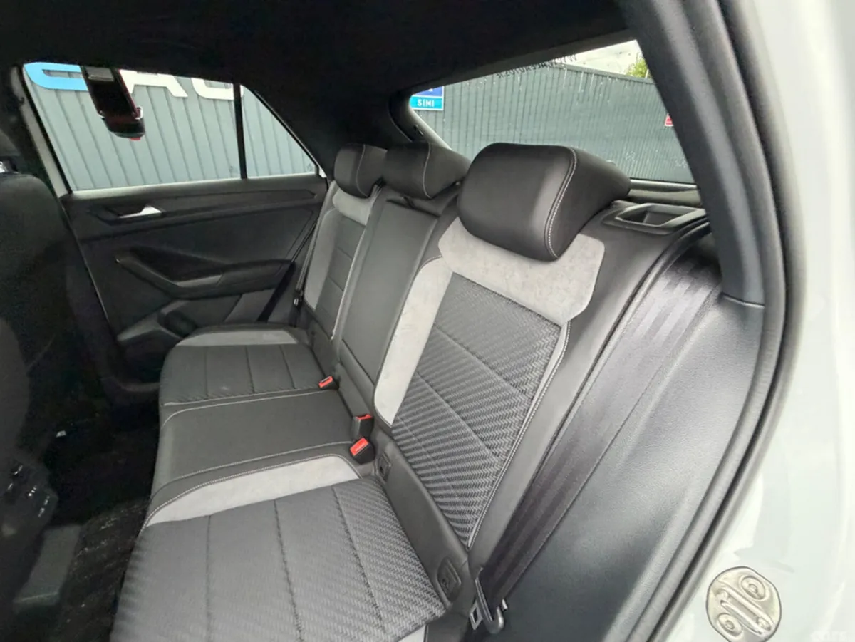 Volkswagen T-Roc SUV, Diesel, 2021, White