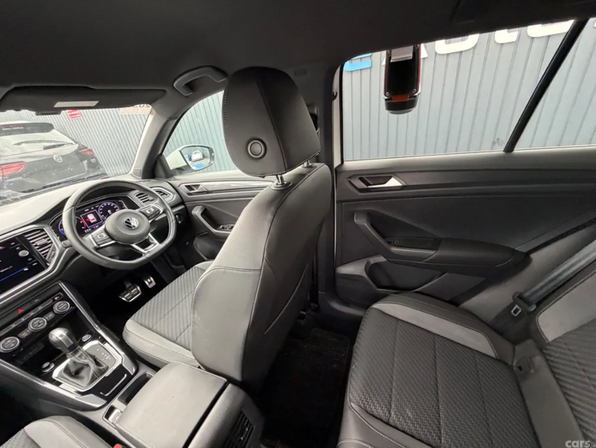 Volkswagen T-Roc SUV, Diesel, 2021, White