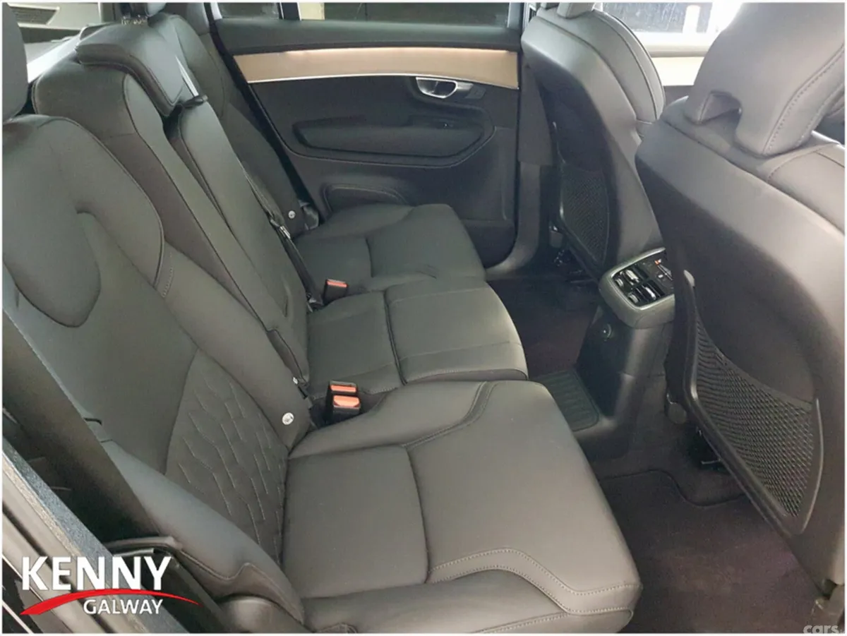 Volvo XC90 Estate, Petrol Hybrid, 2025, Black