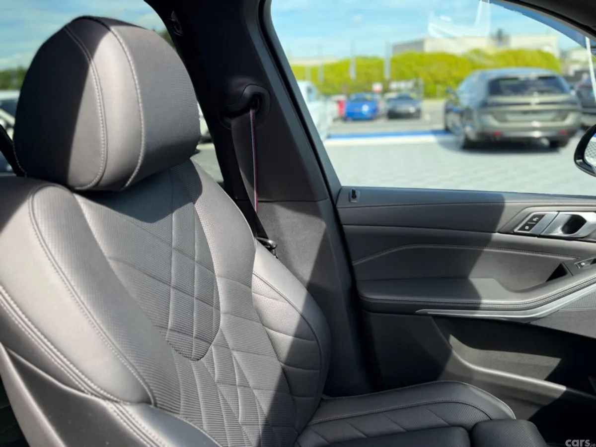 BMW X5 SUV, Petrol Plug-in Hybrid, 2023, Black