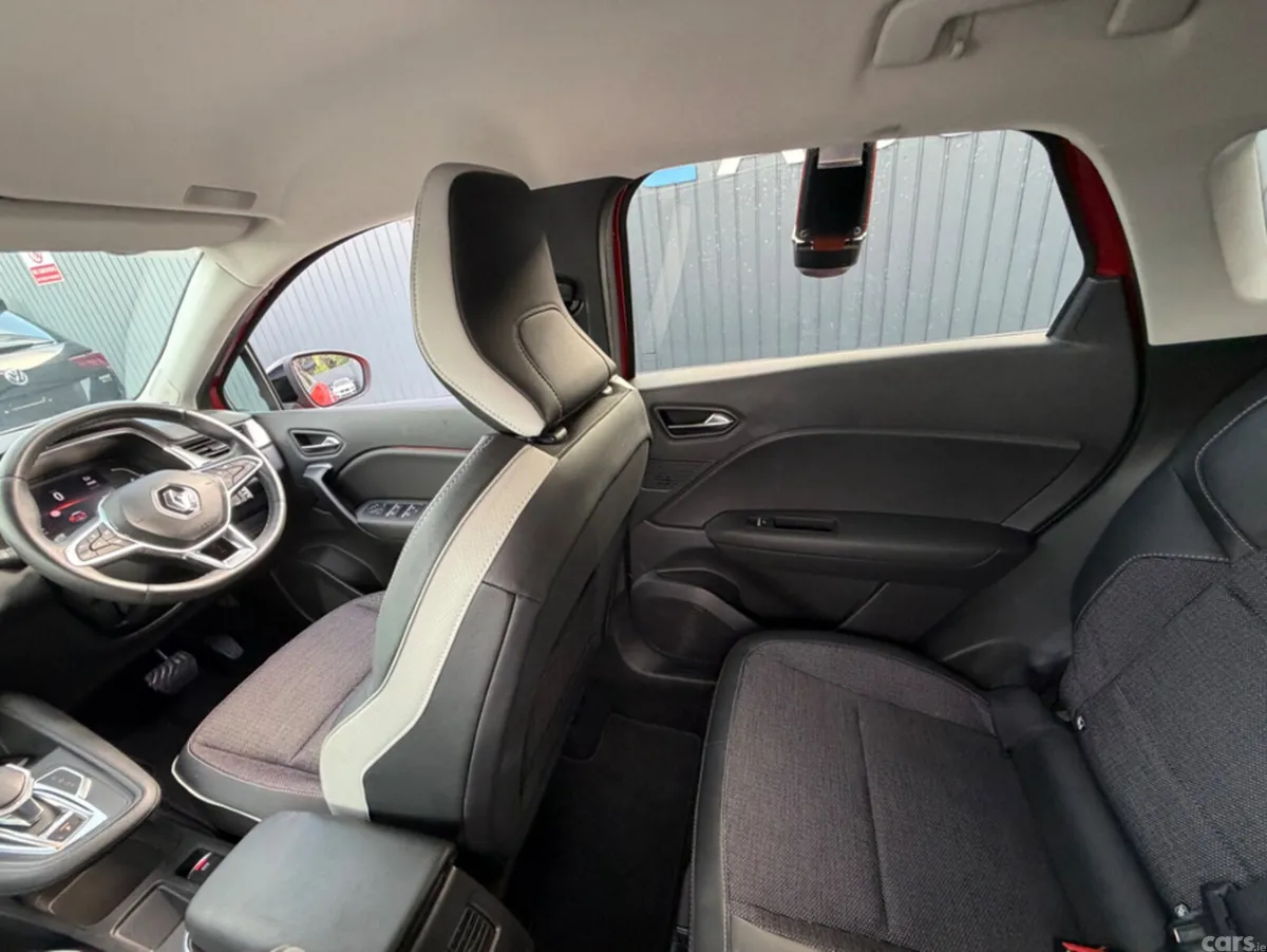 Renault Captur SUV, Petrol, 2021, Red