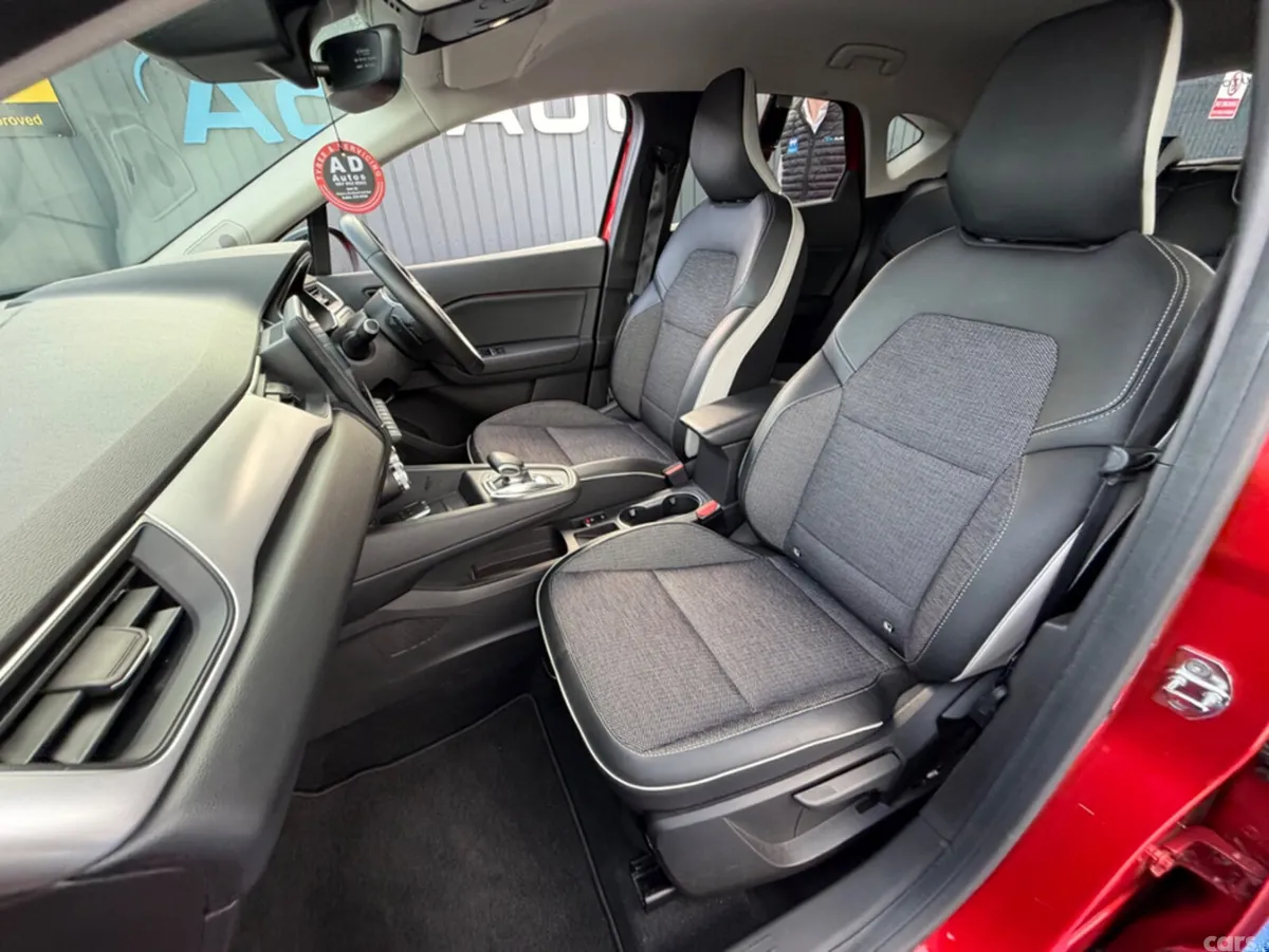 Renault Captur SUV, Petrol, 2021, Red