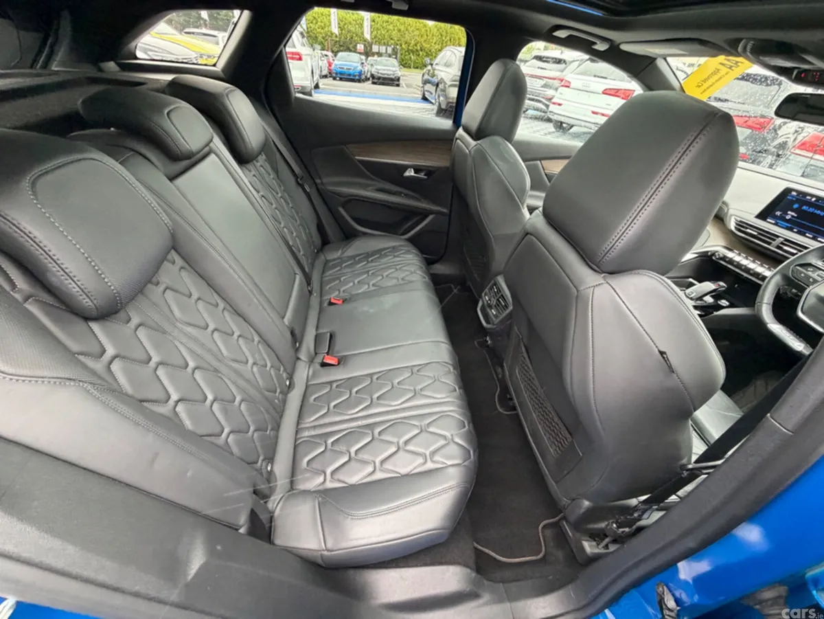 Peugeot 3008 SUV, Diesel, 2021, Blue