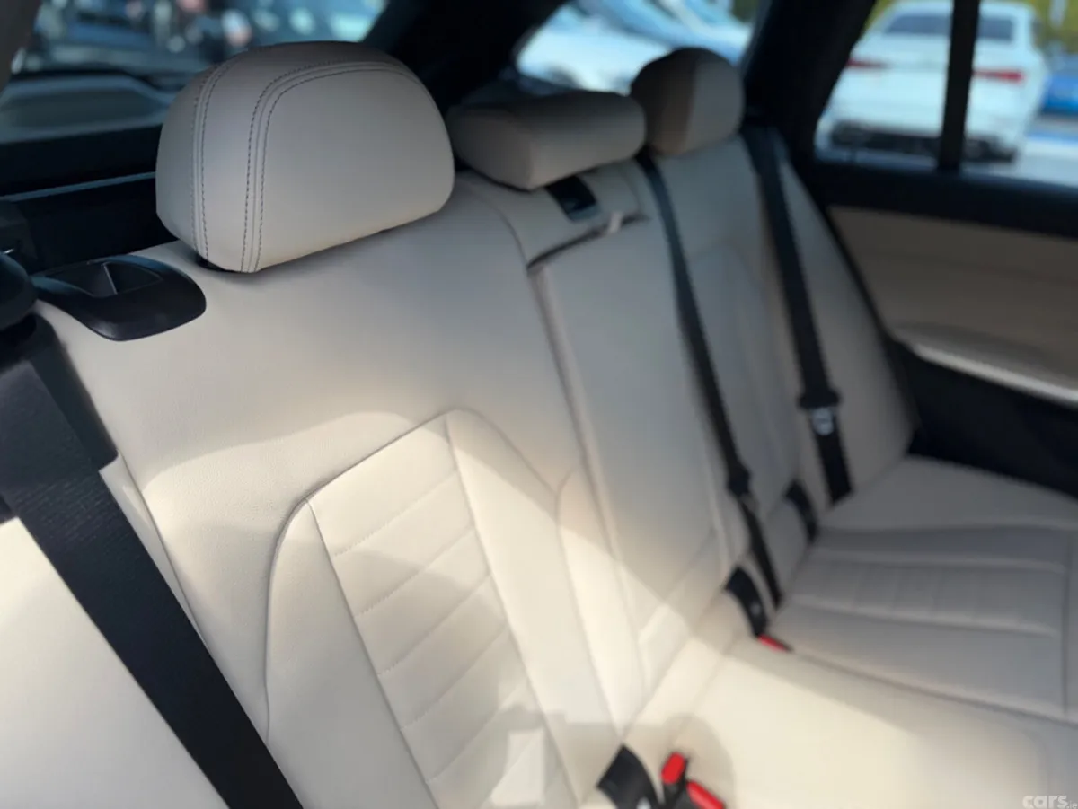 BMW 3-Series Estate, Diesel, 2022, White