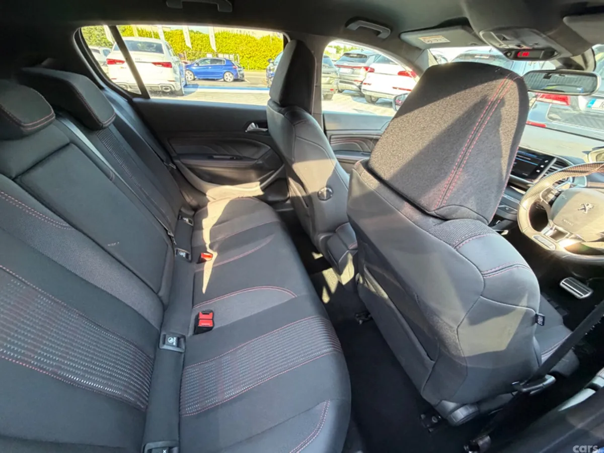 Peugeot 308 Hatchback, Diesel, 2020, Blue