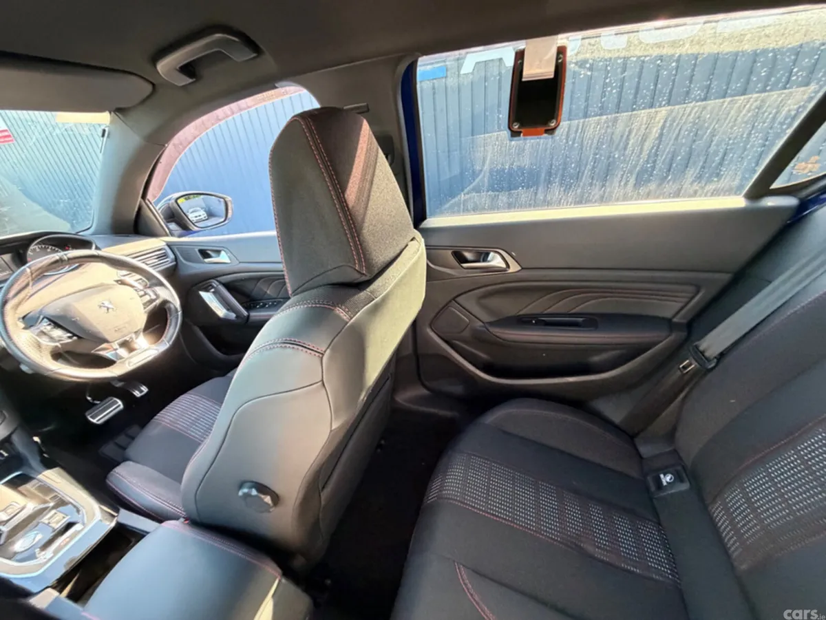 Peugeot 308 Hatchback, Diesel, 2020, Blue